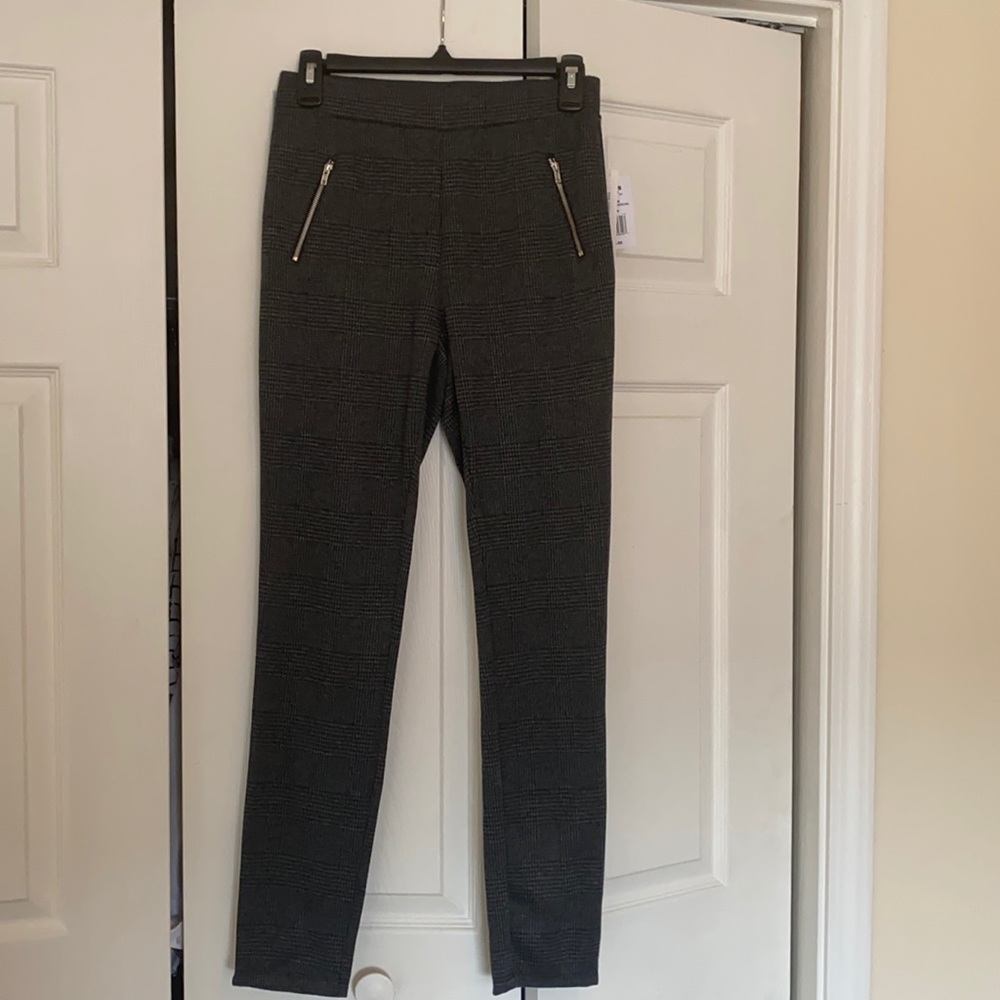 Grey dress pants. Size medium